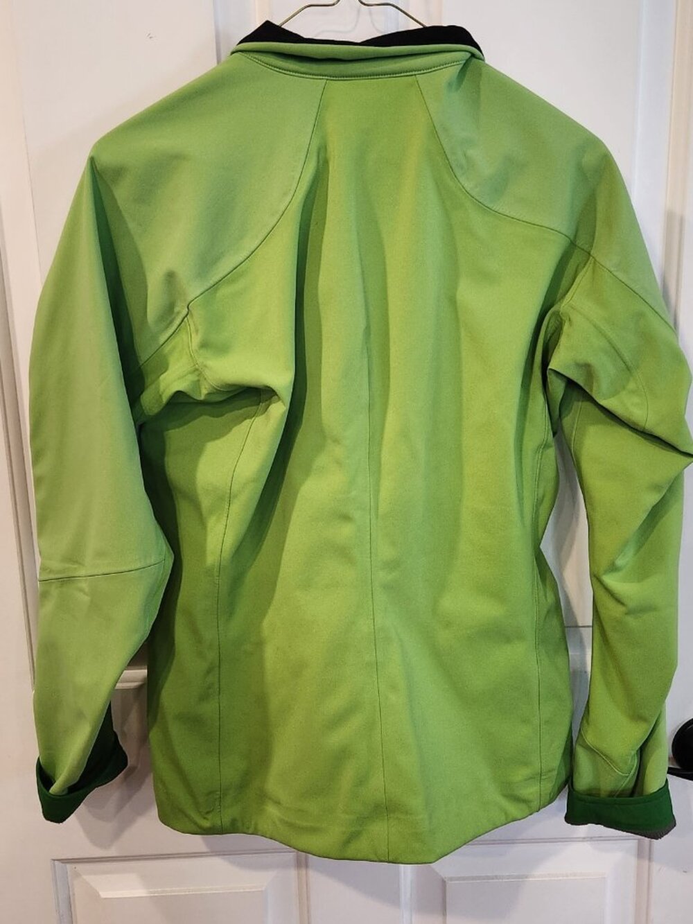 Arc'teryx Windstopper Jacket Womens Medium Green Gore Tex Softshell Windbreaker - Picture 3 of 7